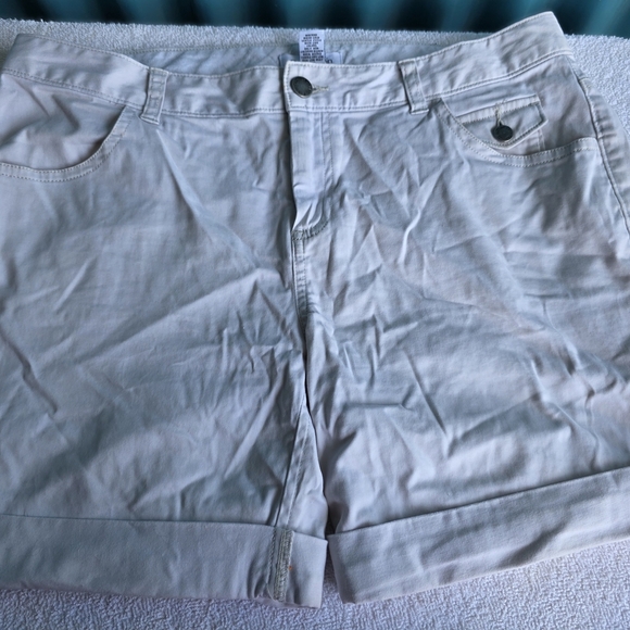 Calvin Klein White Bermudas Lightweight Cotton Casual Size 8 - Picture 2 of 16